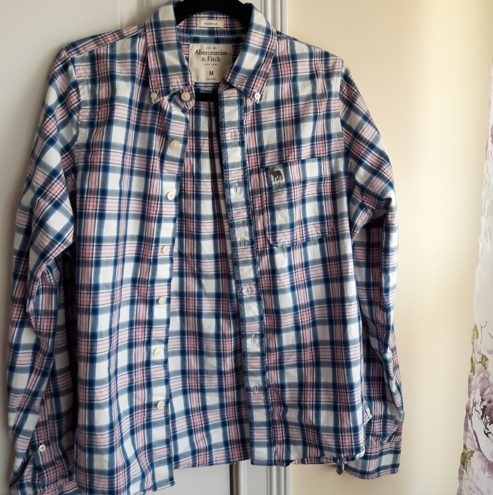 Abercrombie & Fitch top